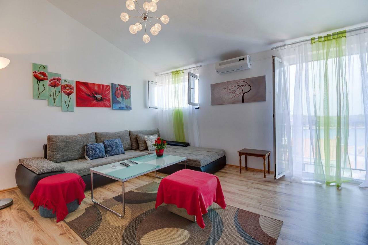 The Look Apartment Mali Losinj Exterior photo